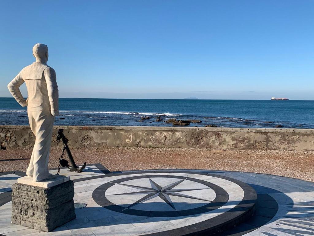 Monumento al Marinaio d'Italia a Livorno